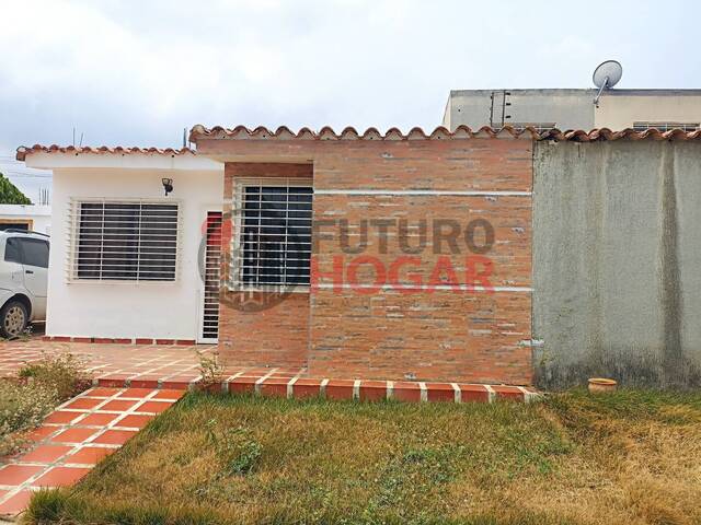 #1225 - Casa para Alquiler en Cabudare - K - 1