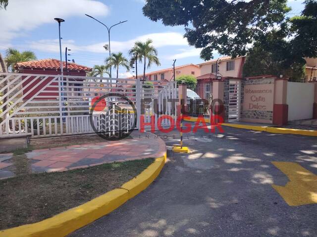 #2725 - Casa para Venta en Cabudare - K